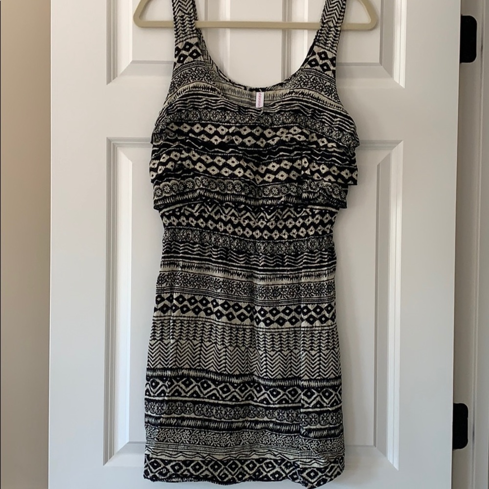 Xhilaration Black & Cream Summer Dress